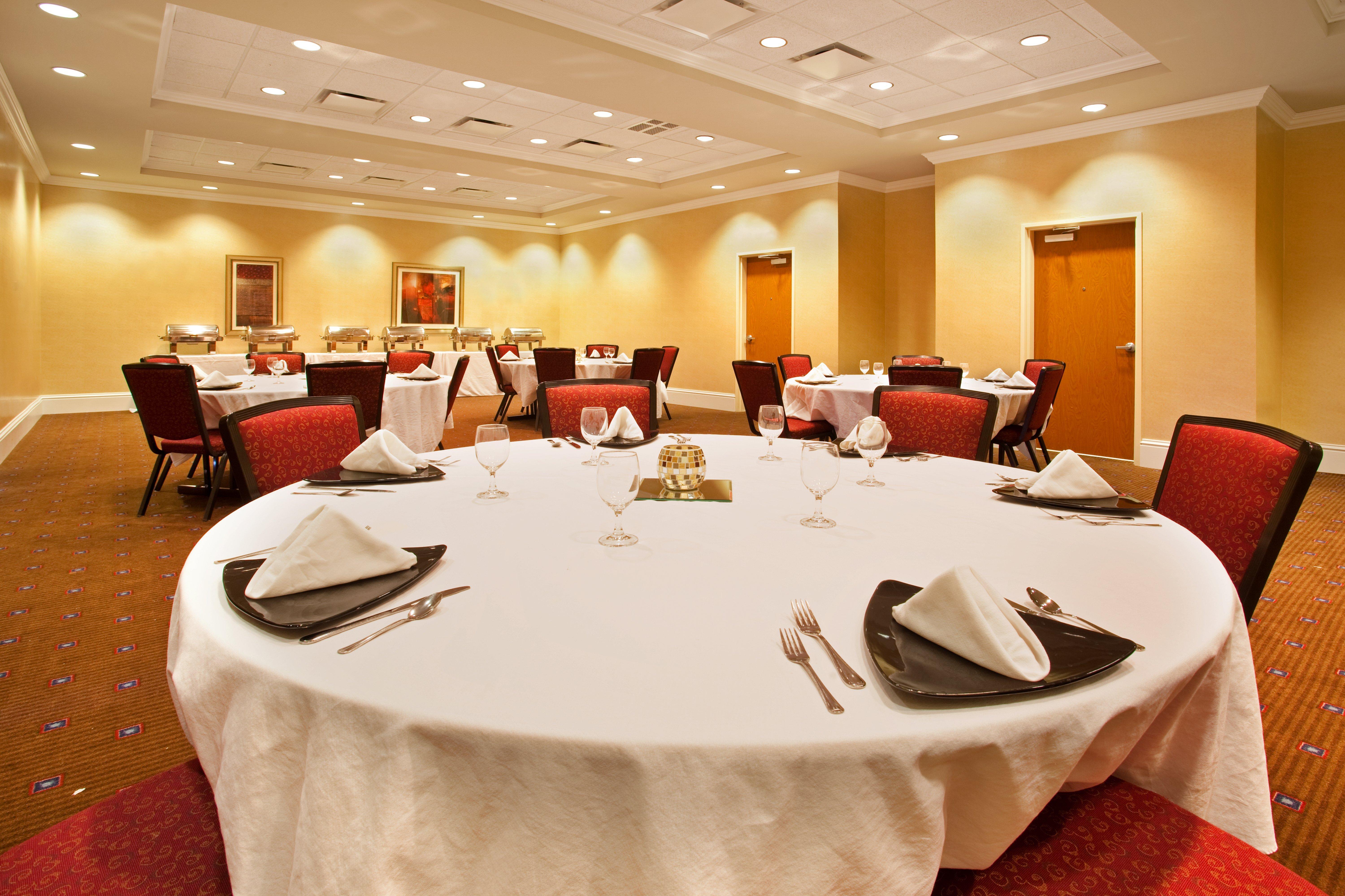 Holiday Inn Aurora North - Naperville By Ihg Eksteriør billede