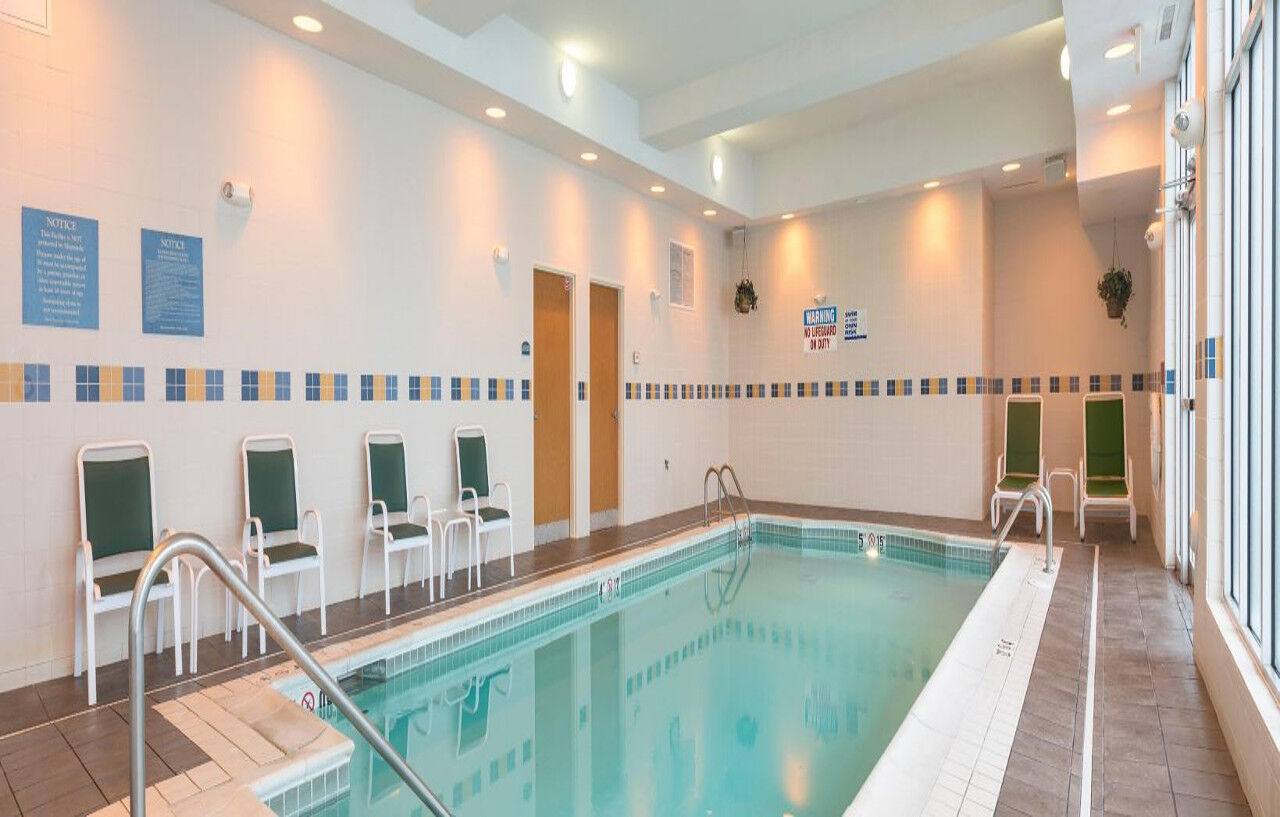 Holiday Inn Aurora North - Naperville By Ihg Eksteriør billede